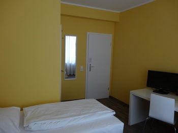 Altstadt Hotel Barcelona ดุสเซลดอร์ฟ ภายนอก รูปภาพ